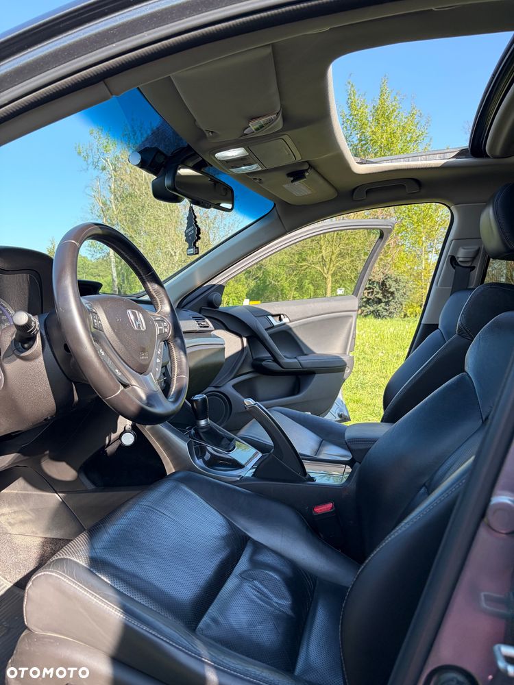 Honda Accord 2.0 Executive - 7