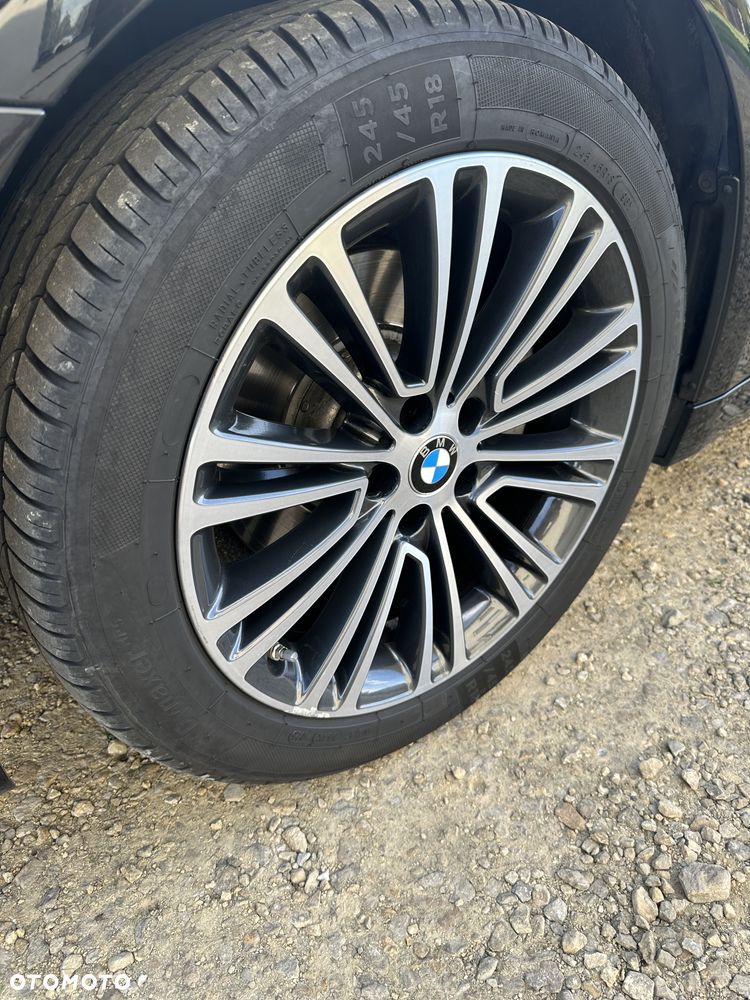 BMW Seria 5 520d Sport Line - 13