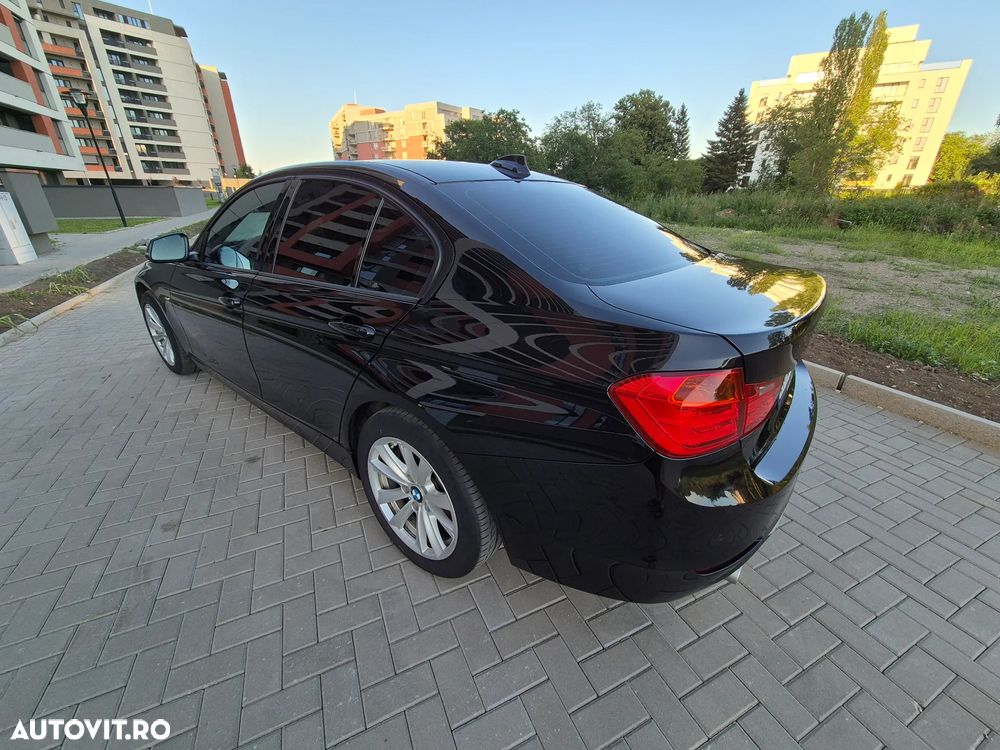 BMW Seria 3 - 12