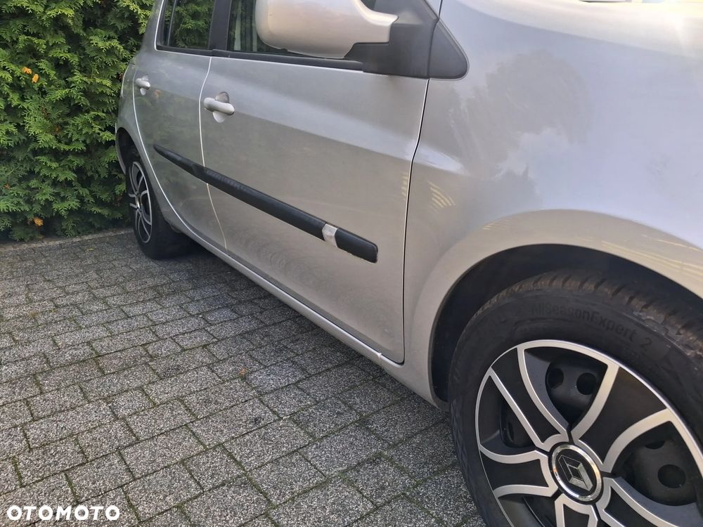 Renault Clio 1.2 16V TCE Dynamique - 12