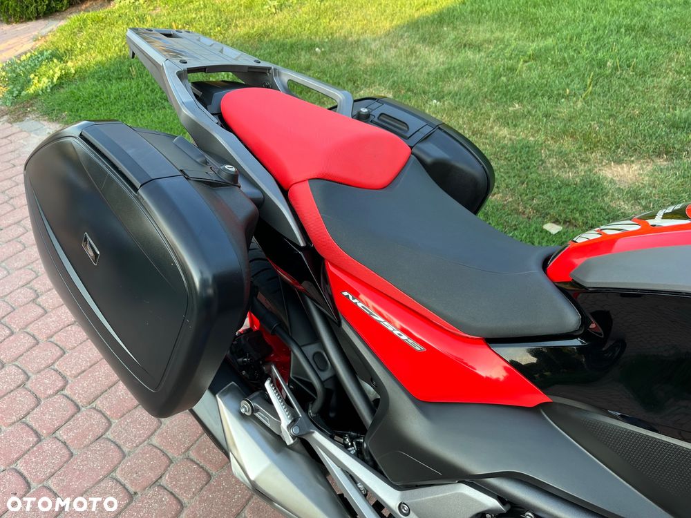 Honda NC - 15