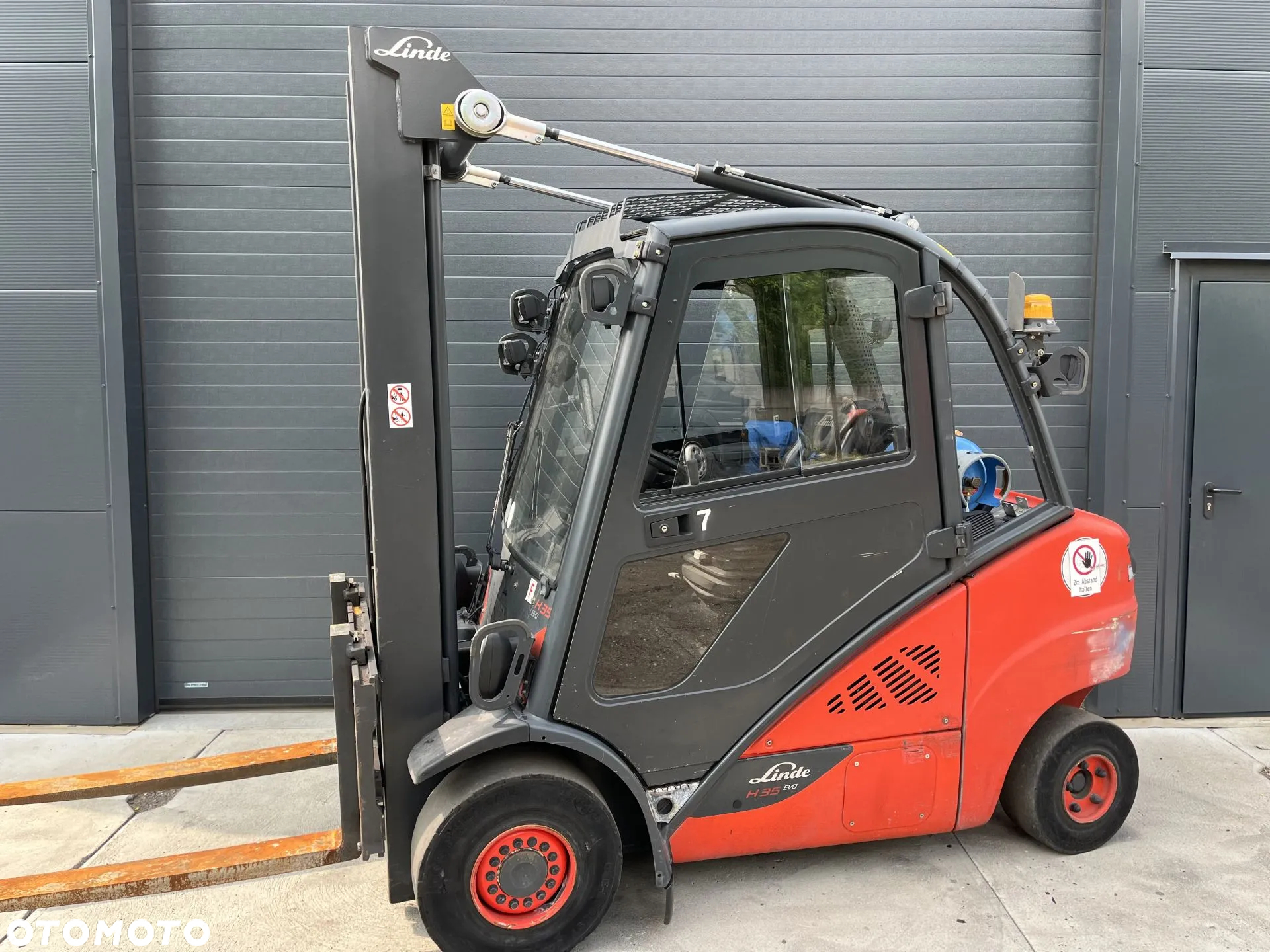 Linde H35-T Gaz LPG TRIPLEX kabina przesuw boczny  oświetlenie drogowe - 2