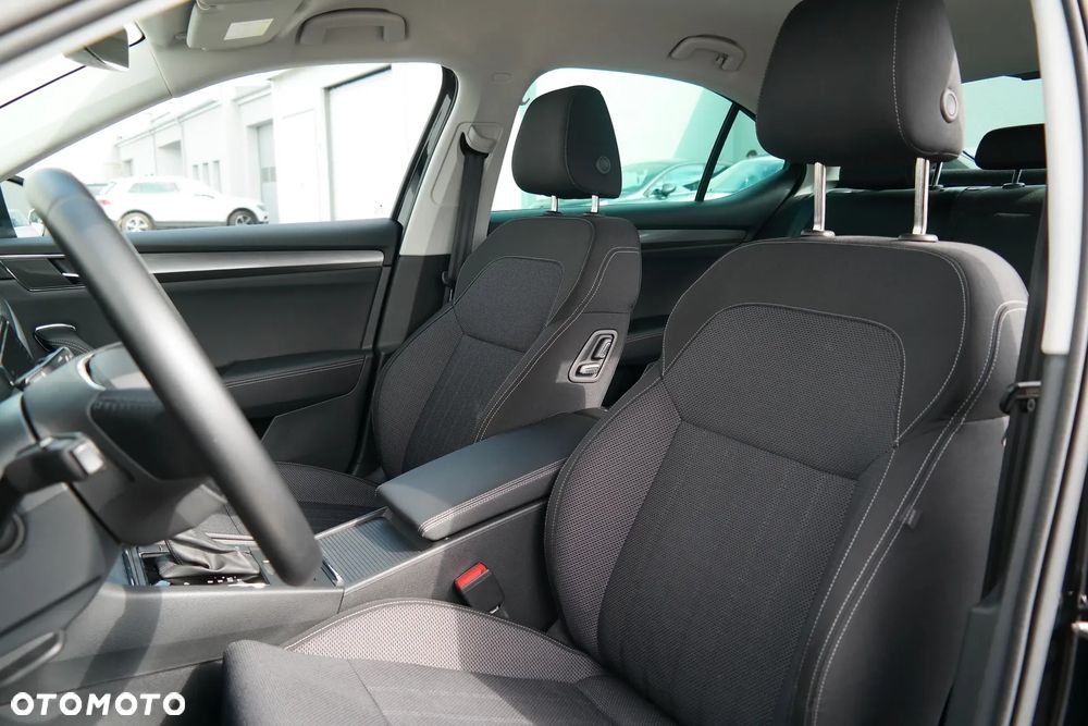 Skoda Superb 2.0 TSI Style DSG - 11