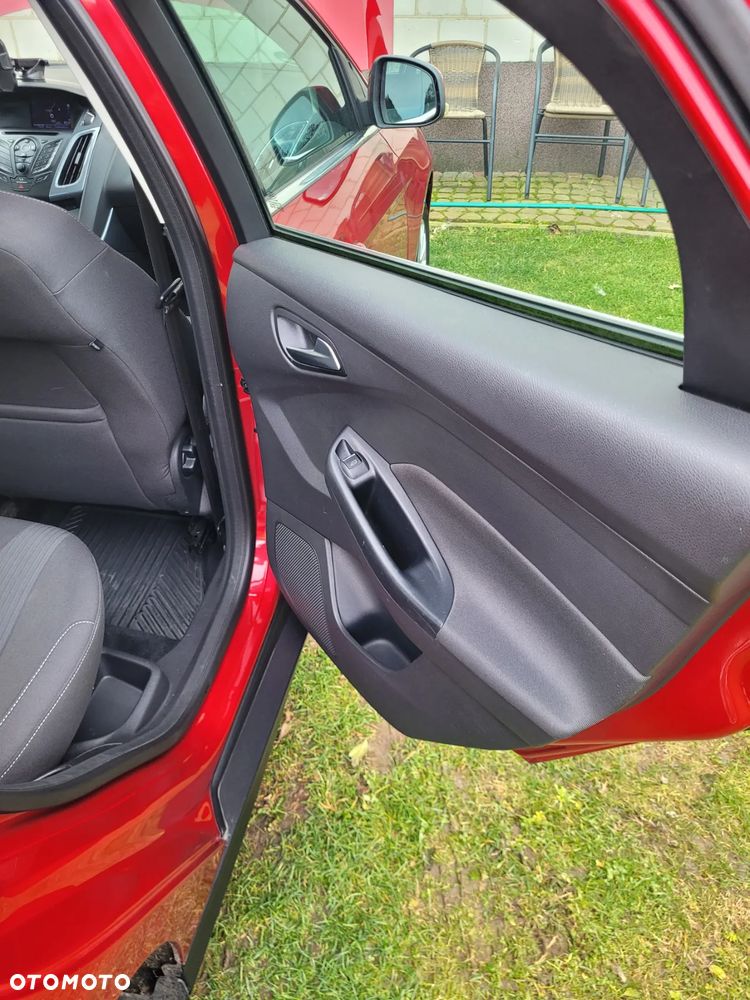 Ford Focus 1.6 TDCi DPF Start-Stopp-System Trend - 32