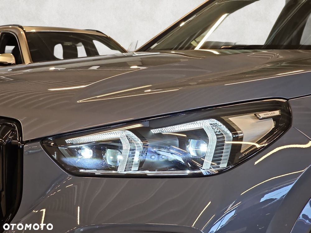 BMW X1 - 26