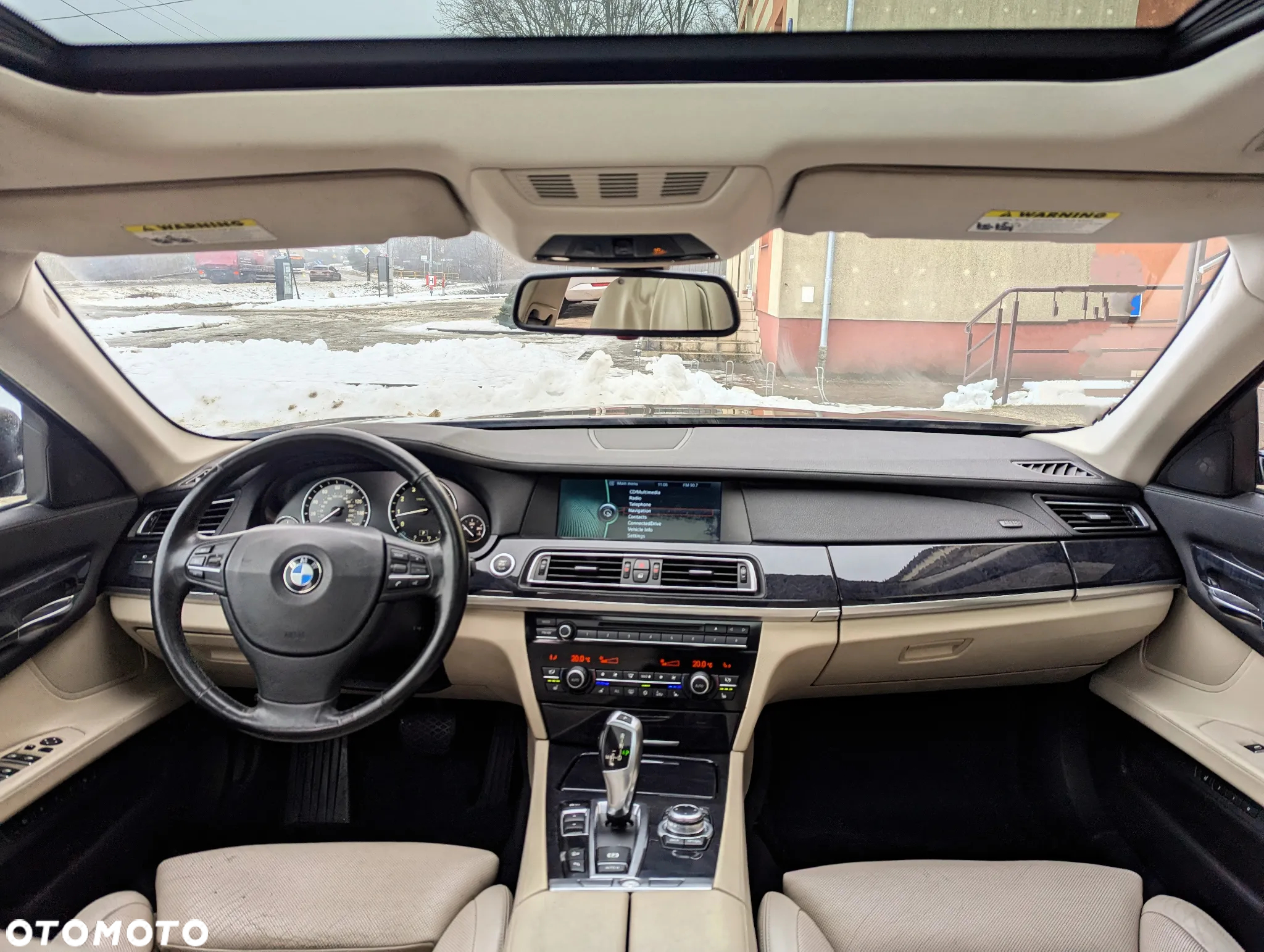 BMW Seria 7 750i L xDrive - 5