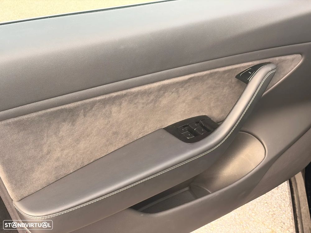 Tesla Model 3 Standard Range Plus RWD - 9