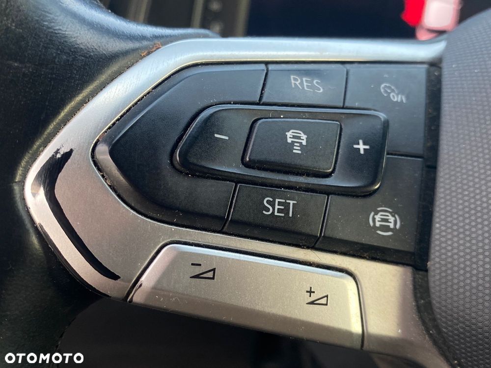 Volkswagen T-Roc 1.5 TSI Style DSG - 30