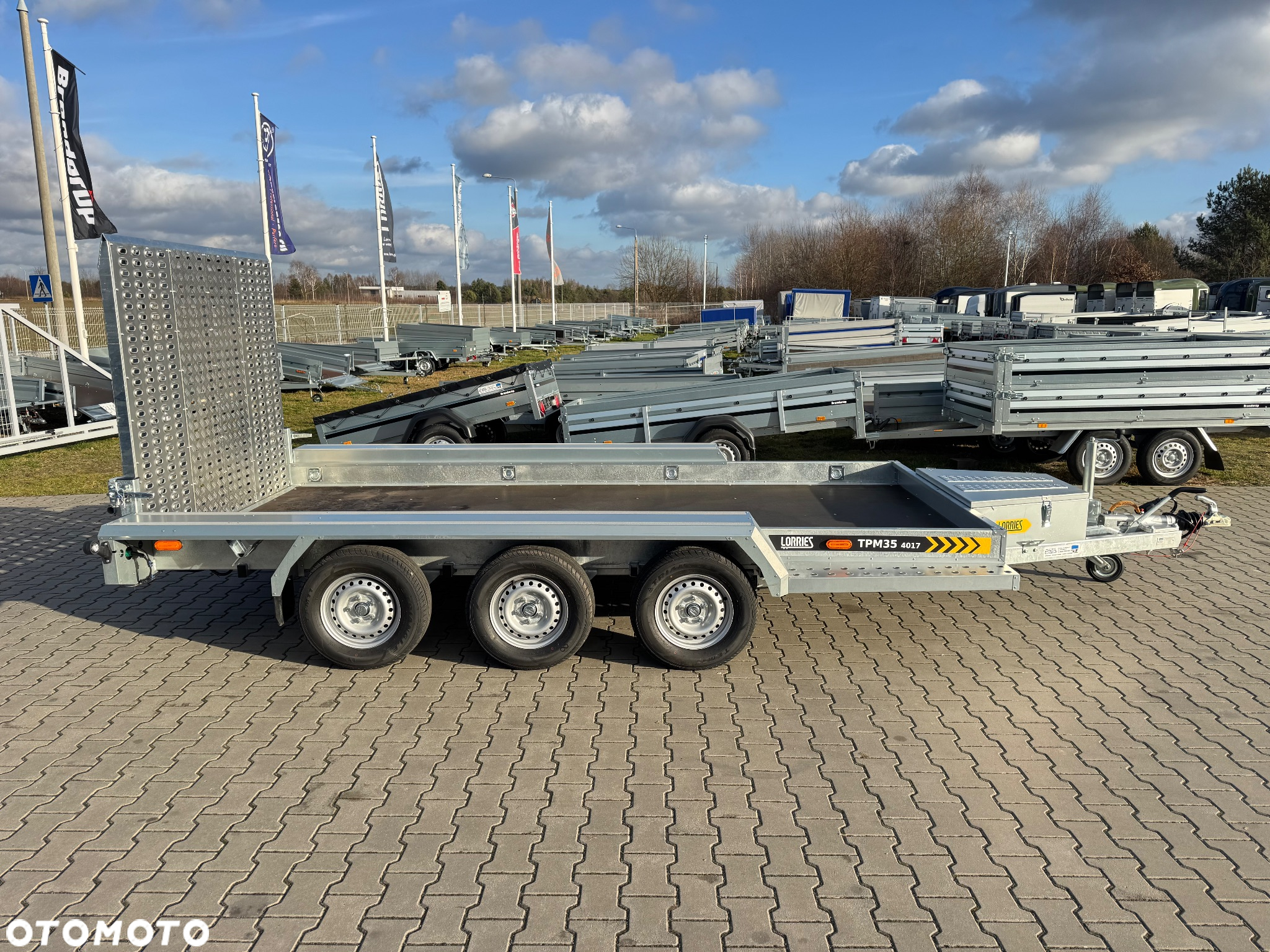 Lorries TPM35-4017 402x175 cm DMC 3500kg przyczepa 3 osiowa pod koparkę budowlanka - 26