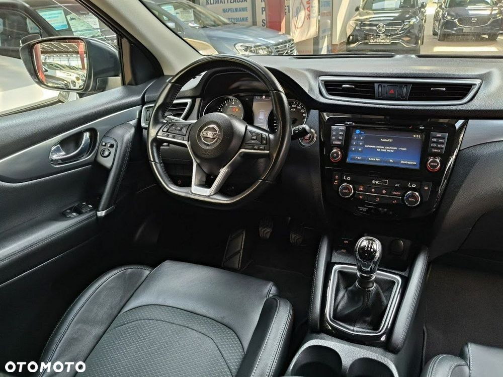 Nissan Qashqai 1.6 DIG-T Tekna - 19