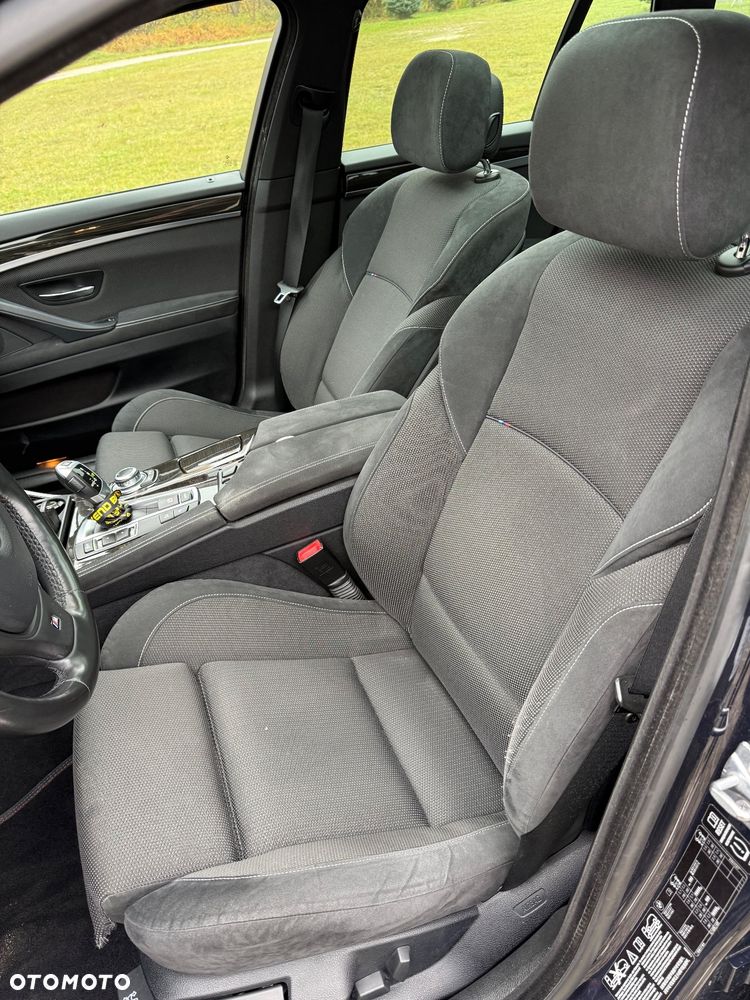 BMW Seria 5 525d xDrive Touring Sport-Aut Modern Line - 21