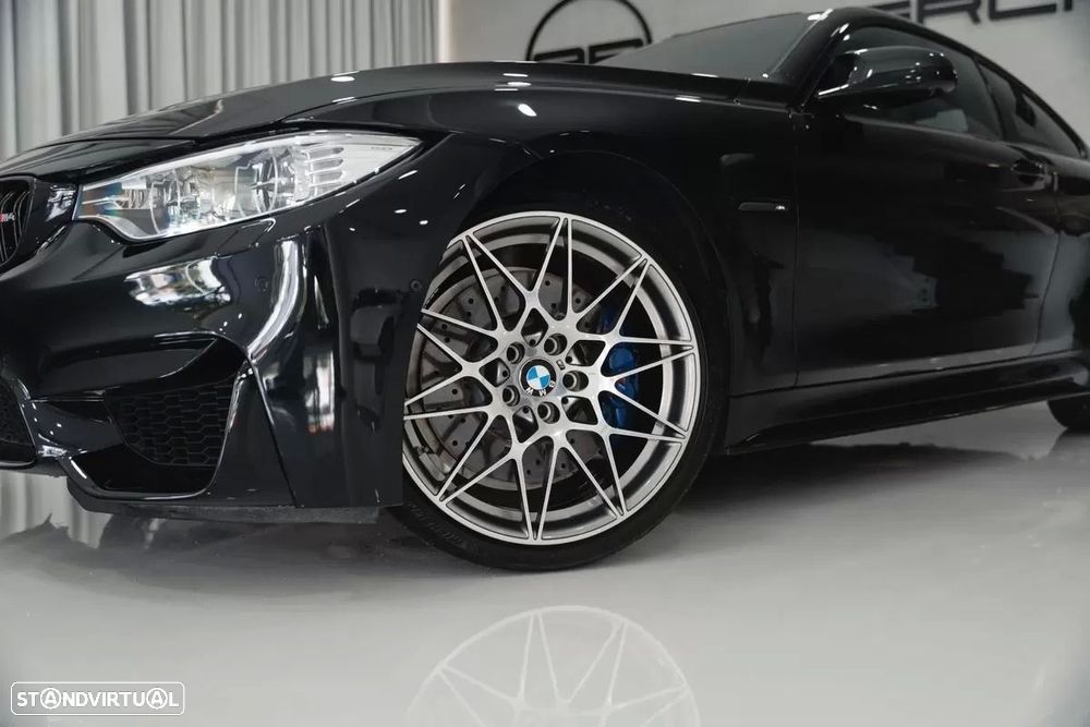 BMW M4 - 6