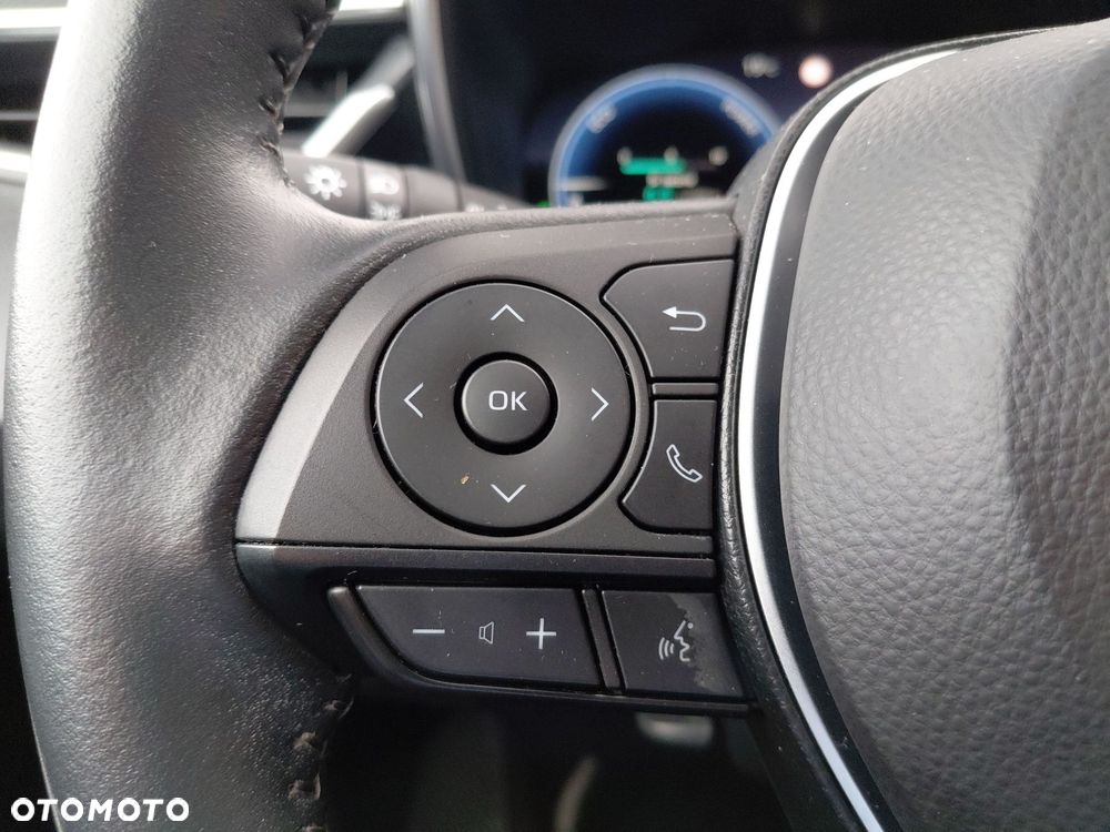 Toyota Corolla 1.8 Hybrid Style - 22