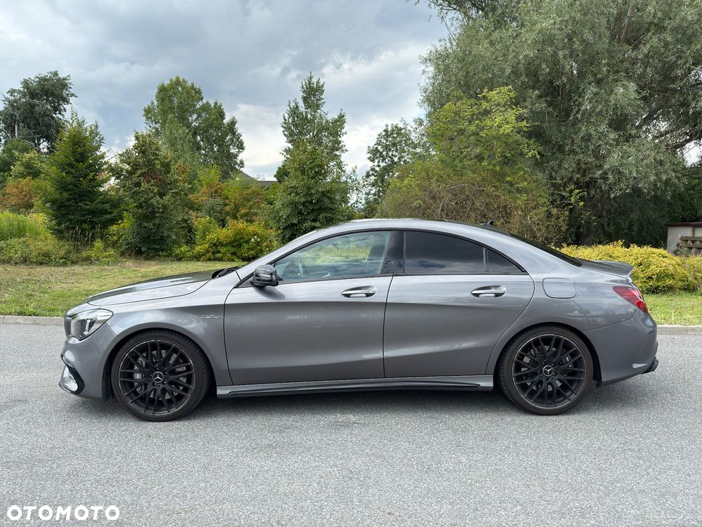 Mercedes-Benz CLA - 5