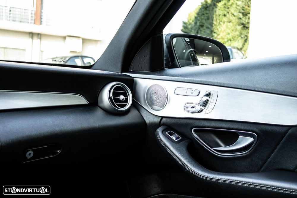 Mercedes-Benz C 220 d AMG Line - 12