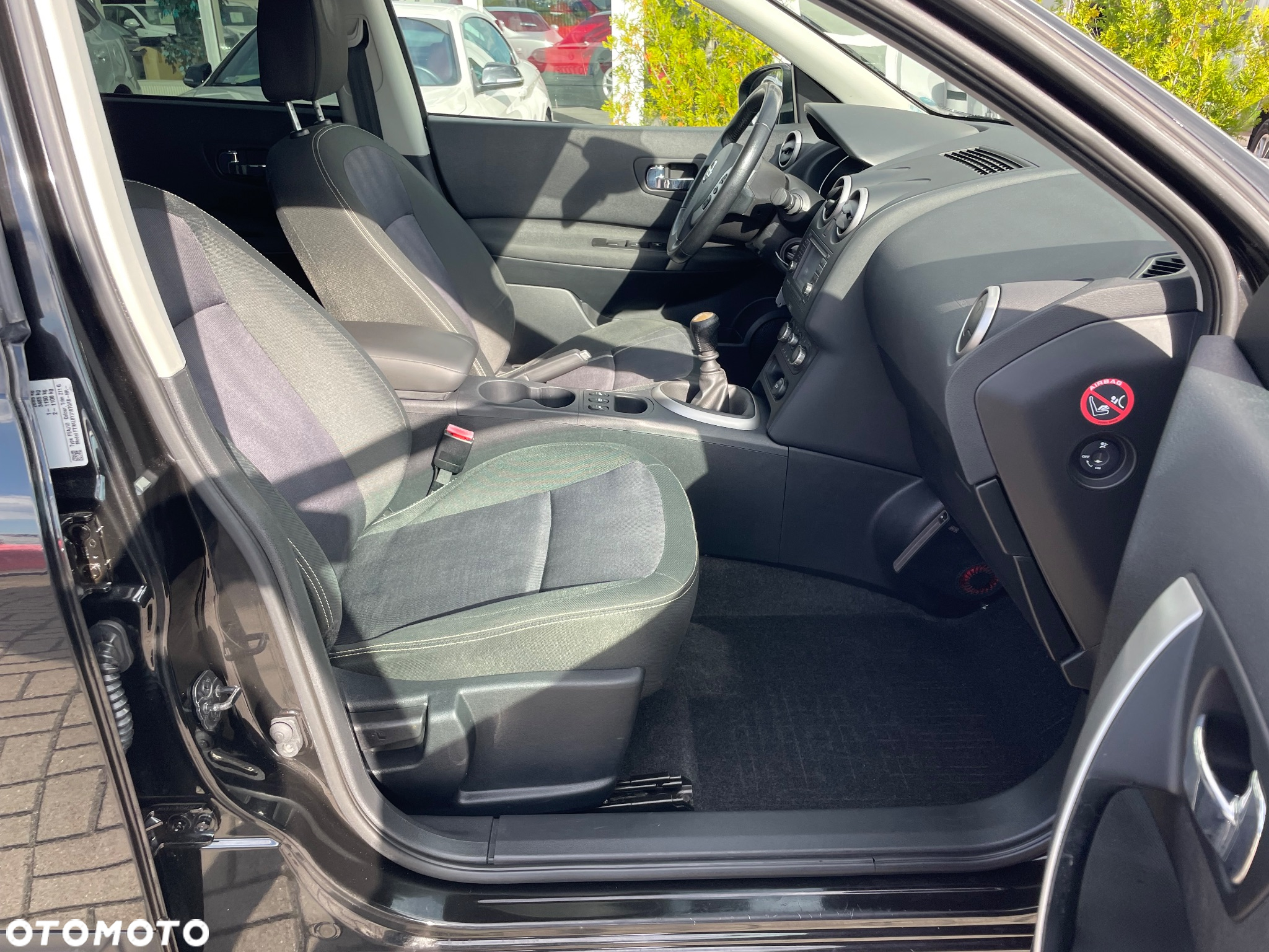 Nissan Qashqai 1.6 dCi 360 S&S - 9