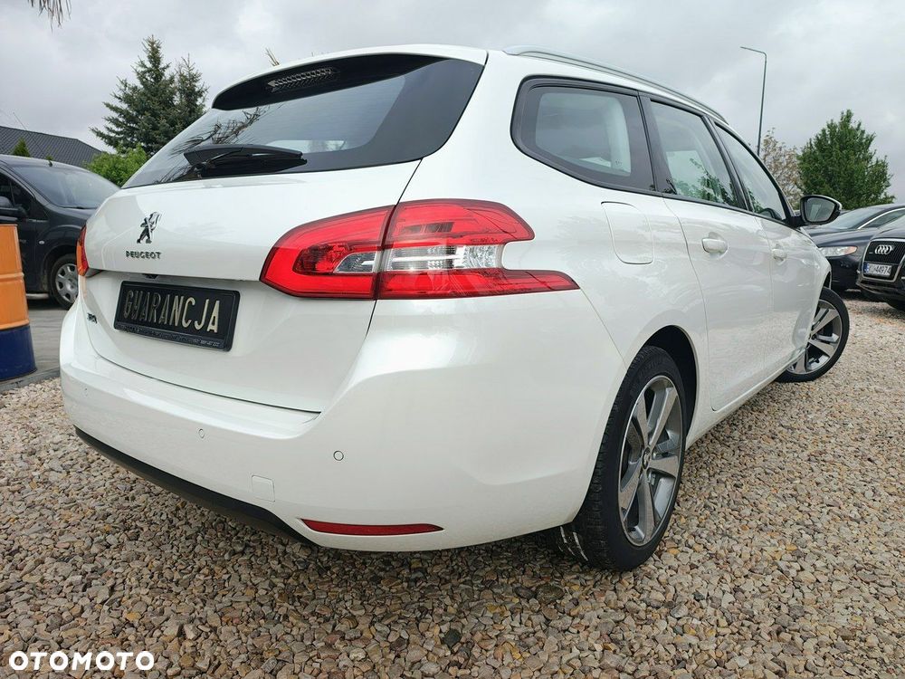 Peugeot 308 - 26