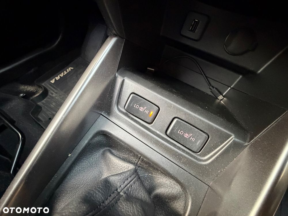 Suzuki Vitara 1.4 Boosterjet SHVS Premium 2WD - 18
