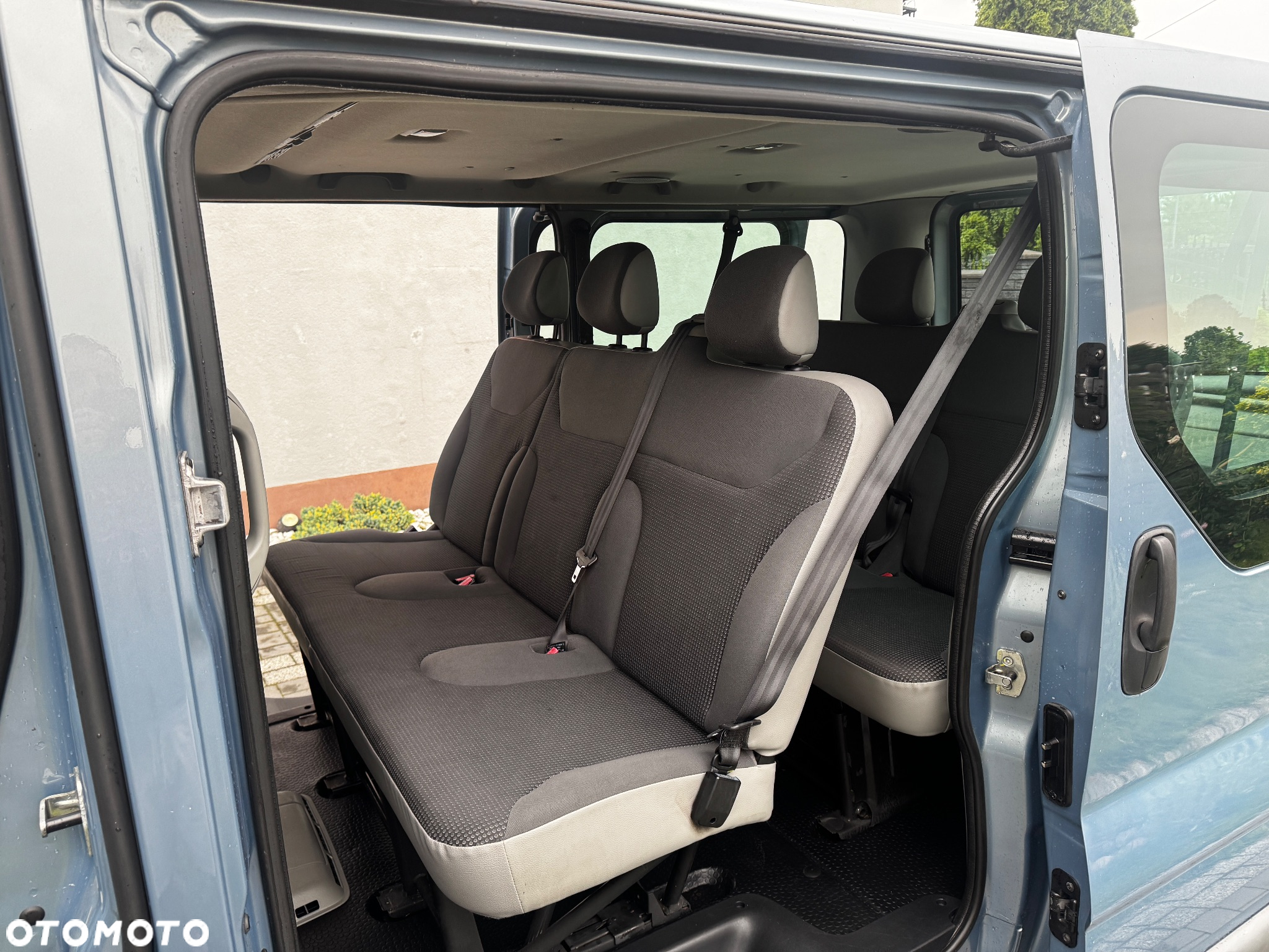 Opel Vivaro L2H1 2.9t - 11