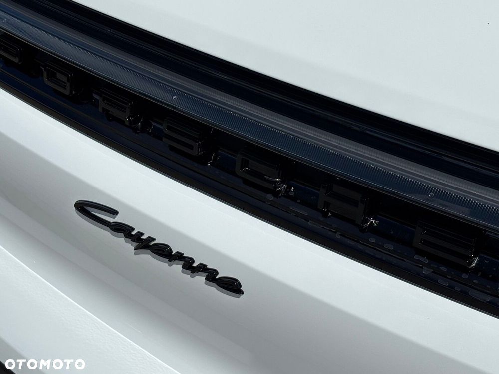 Porsche Cayenne - 15