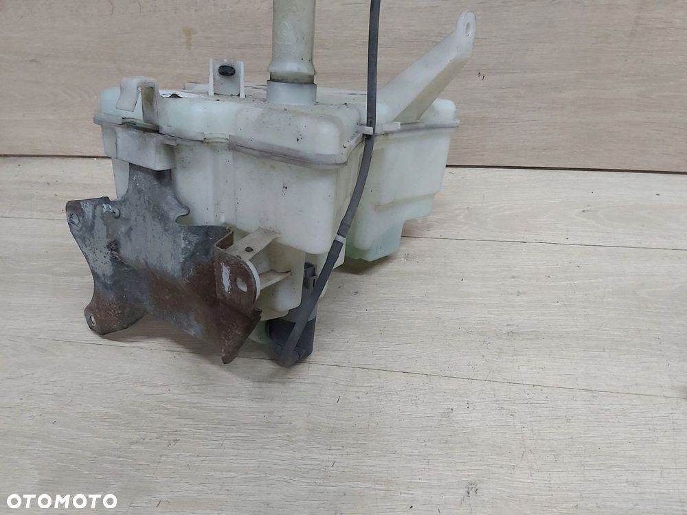 Toyota Corolla E15 zbiorniczek spryskiwaczy pod lampy ksenon 85350-02070 - 2