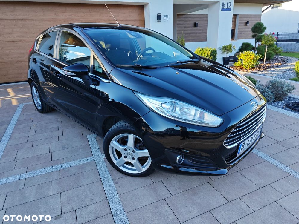 Ford Fiesta 2013 photo 2
