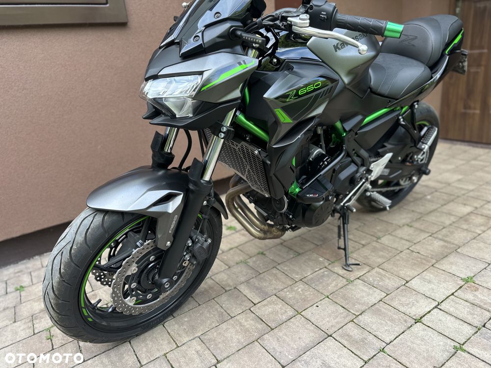 Kawasaki Z 650 - 25