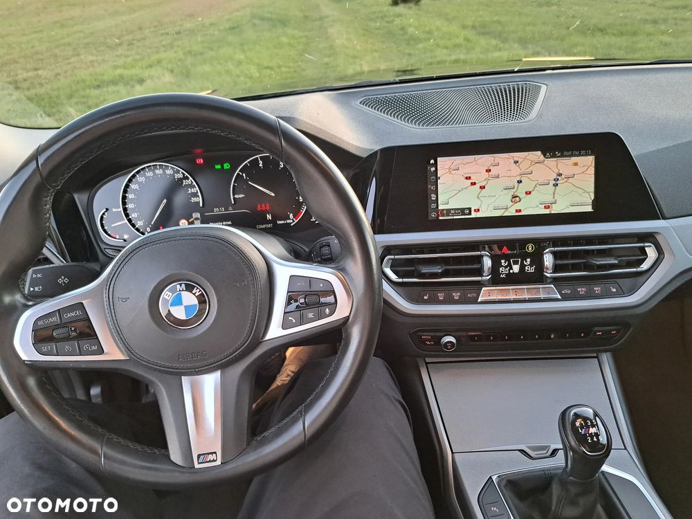 BMW Seria 3 320d - 10