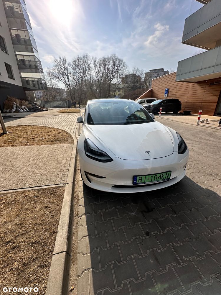 Tesla Model 3 Premium Langstreckenbatterie AWD Dual Motor - 2