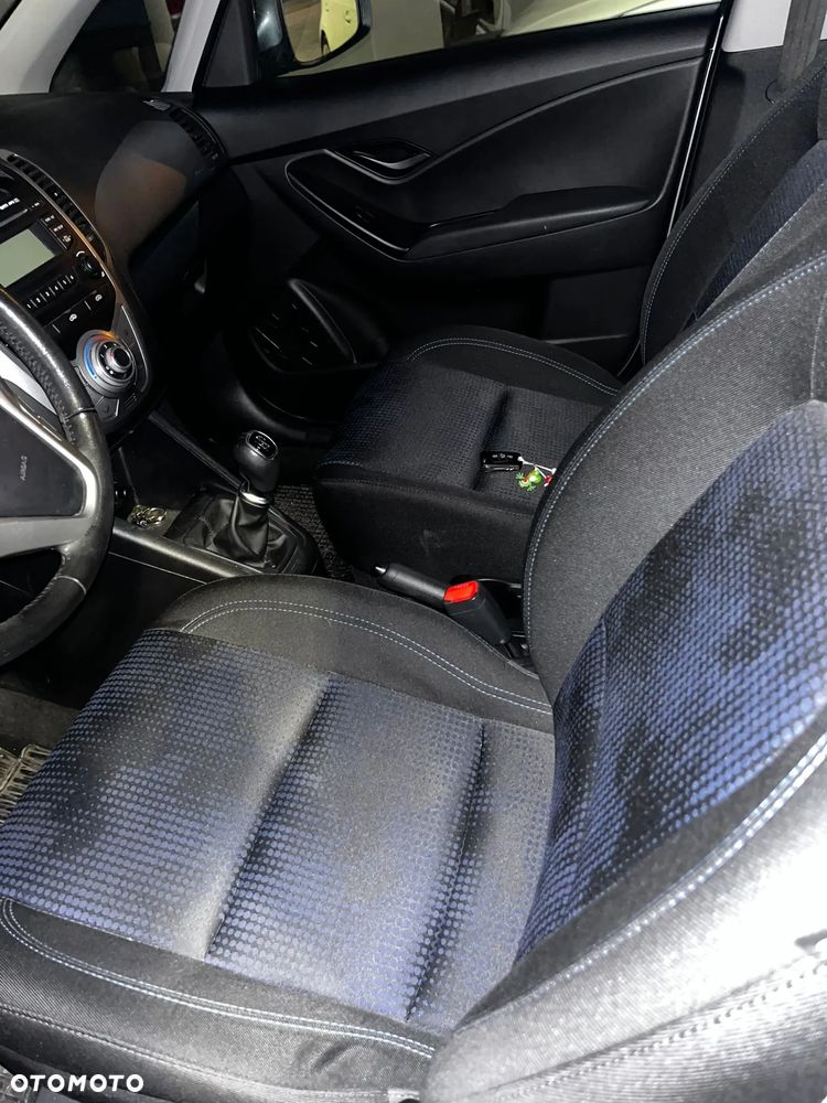 Hyundai ix20 1.4 Classic - 9