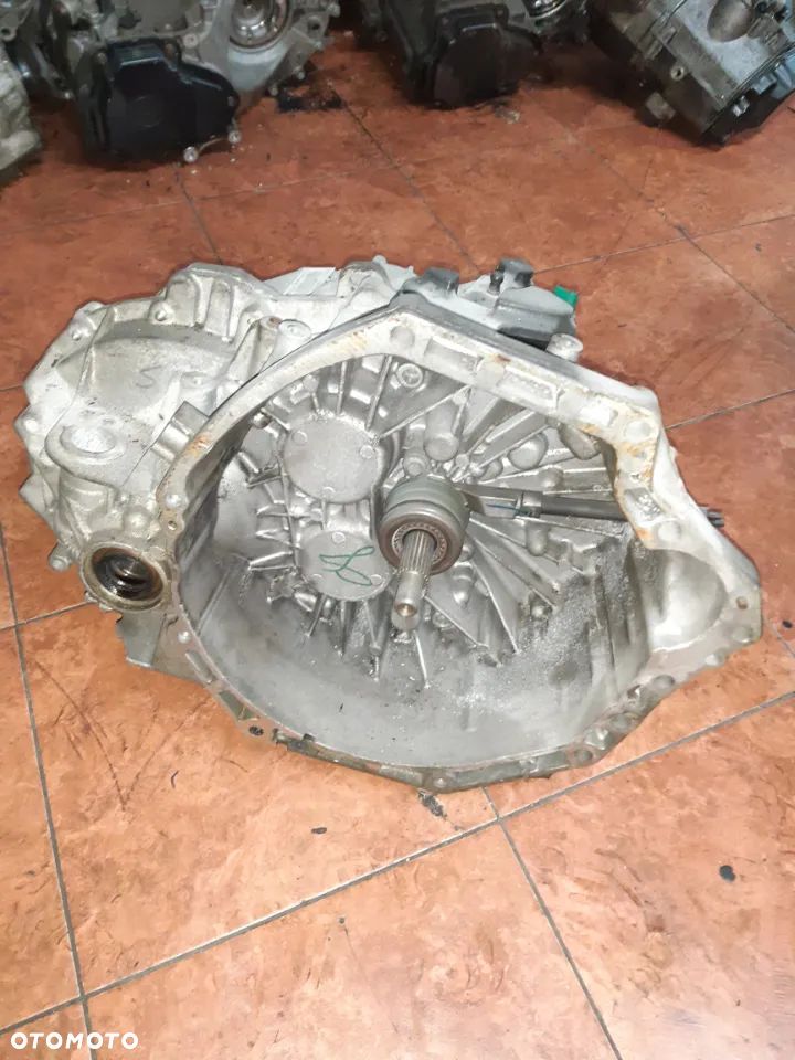 Skrzynia biegów Renault pf6 - 2