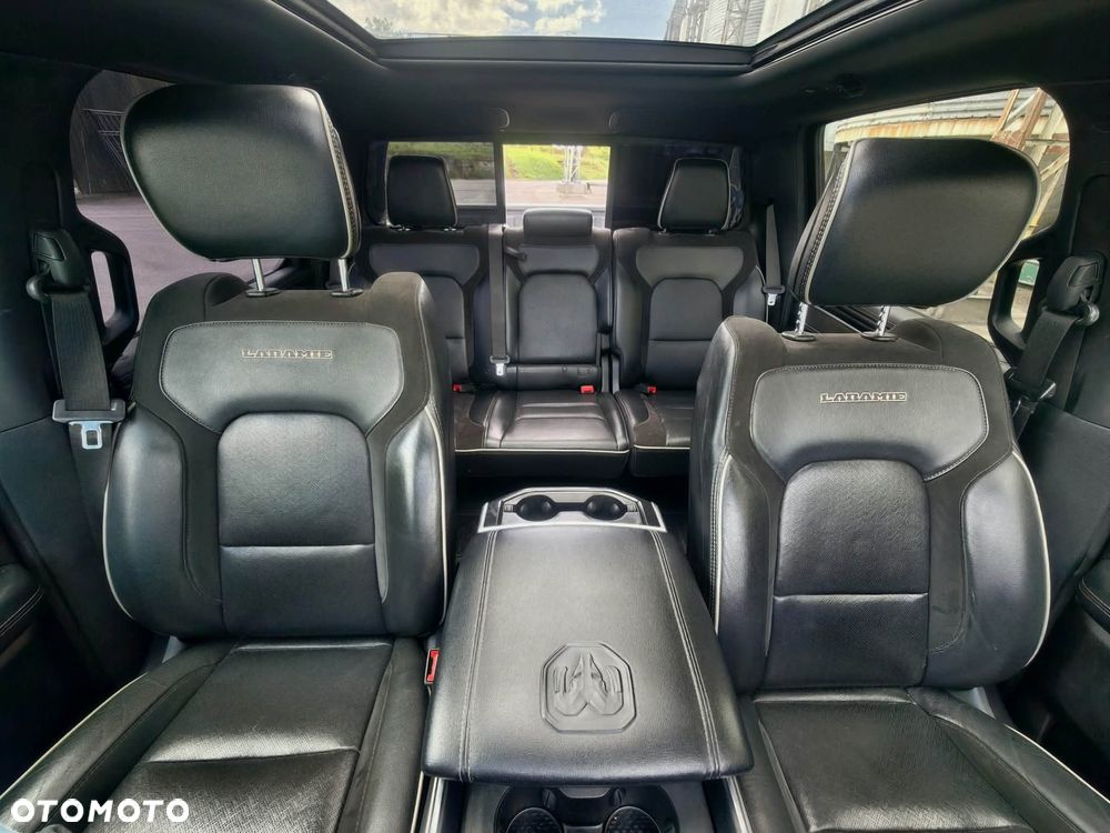 RAM 1500 5.7 Crew Cab Longbed Laramie Sport - 14