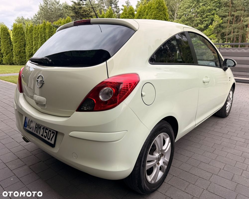 Opel Corsa - 7