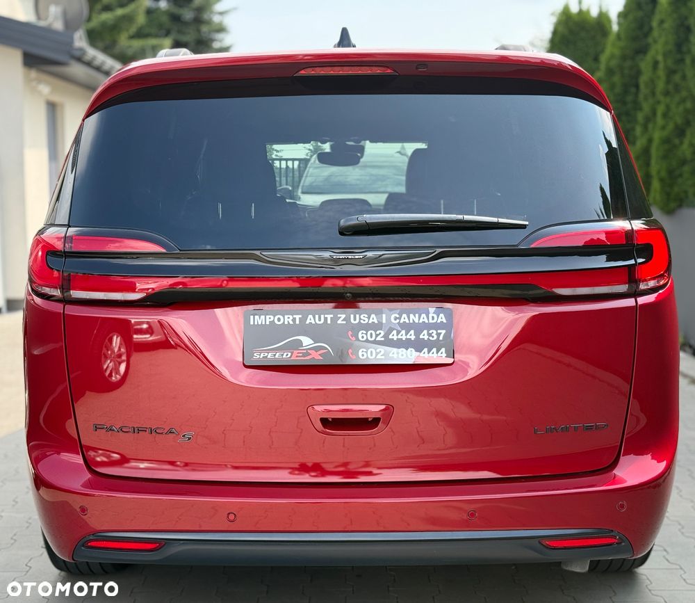 Chrysler Pacifica - 9