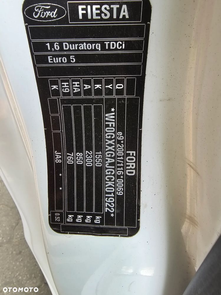 Ford Fiesta 1.6 TDCi Individual - 10