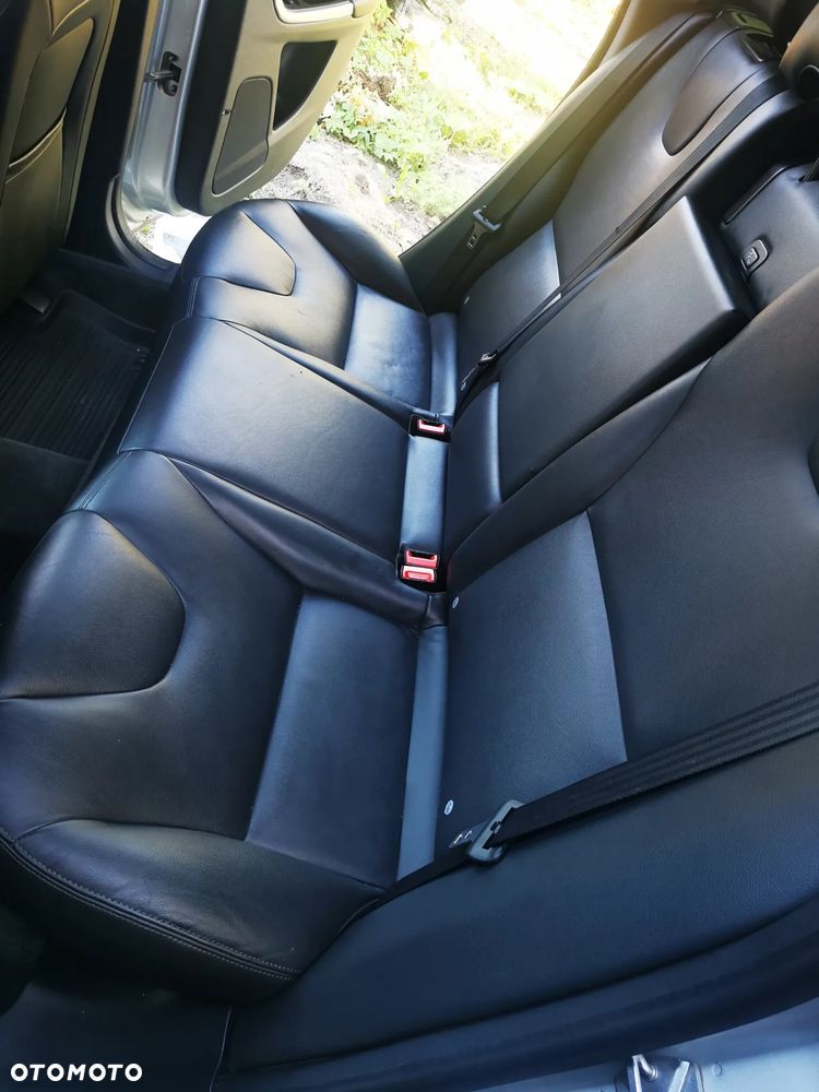Volvo XC 60 - 31