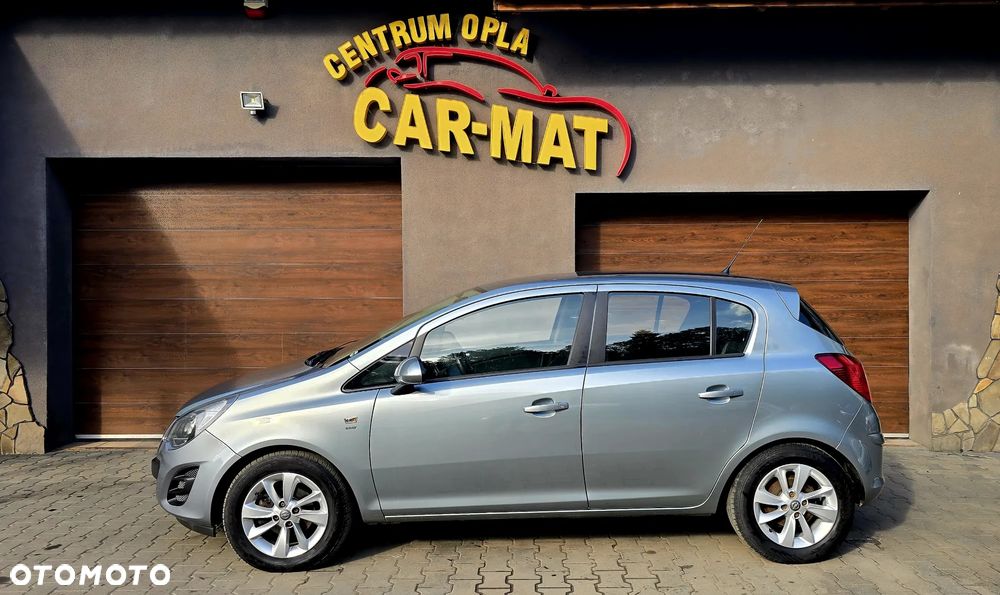 Opel Corsa 1.4 16V Innovation - 4
