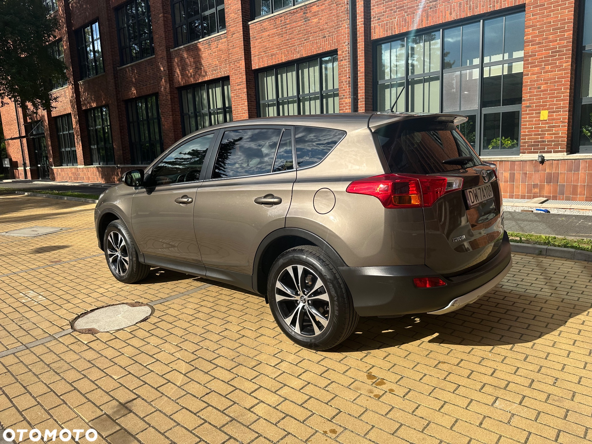 Toyota RAV4 - 7