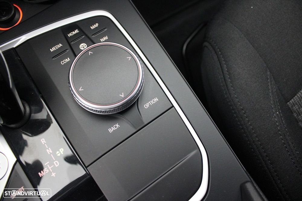 BMW 116 d Corporate Edition Auto - 25