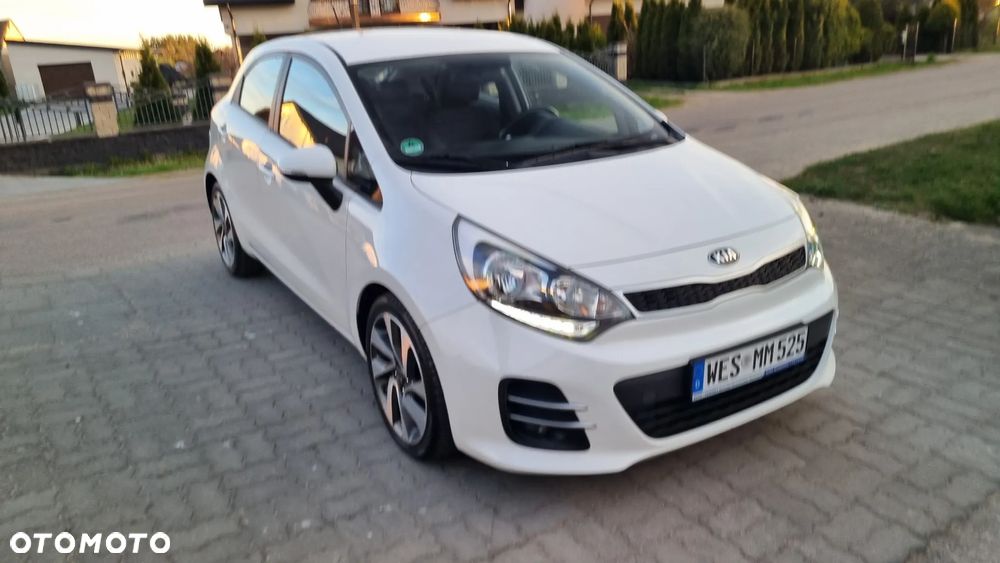 Kia Rio 1.2 Dream Team Edition - 39
