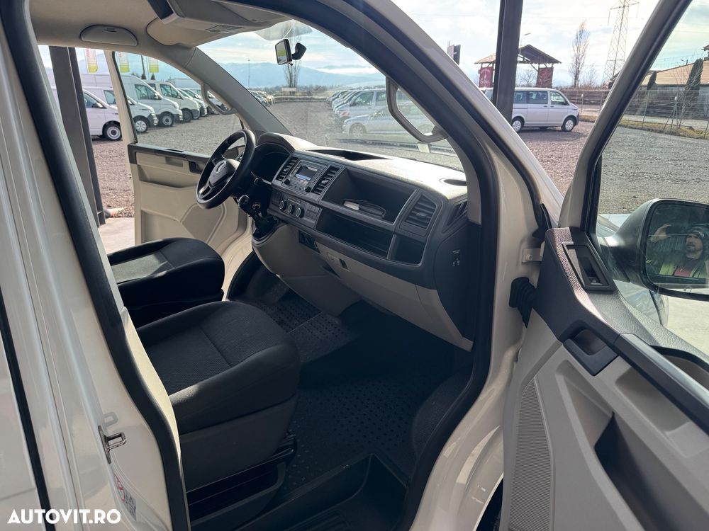 Volkswagen Transporter Lang - 15