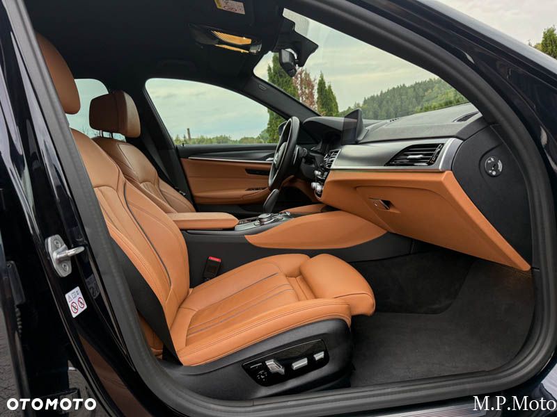 BMW Seria 5 520d M Sport Edition - 41