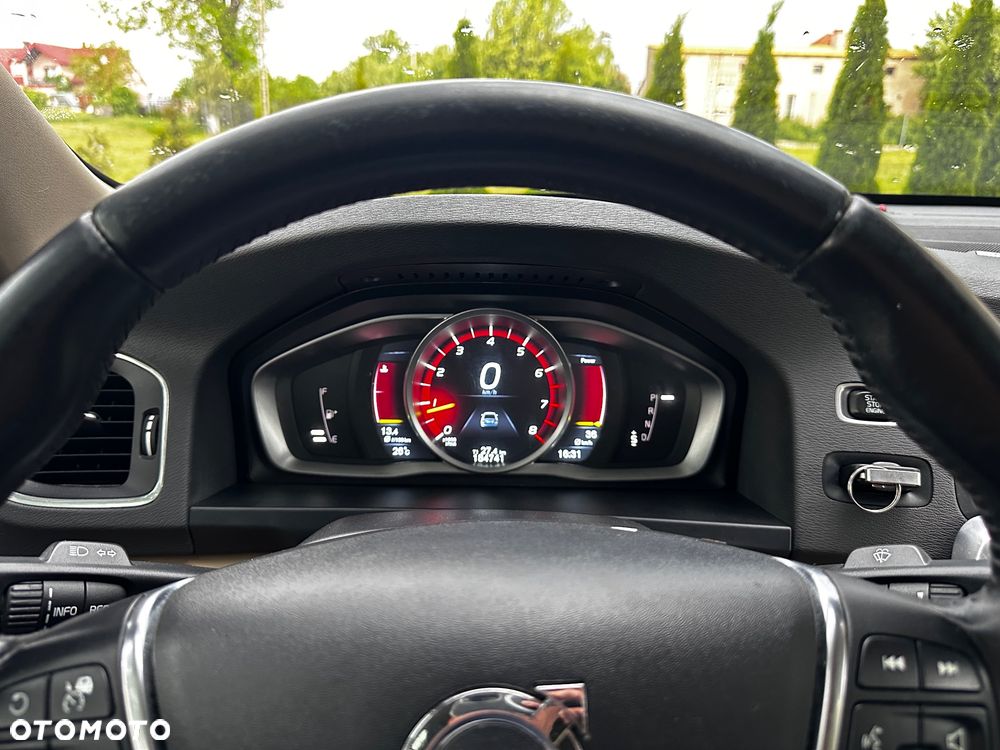 Volvo S60 2.5 T5 - 20