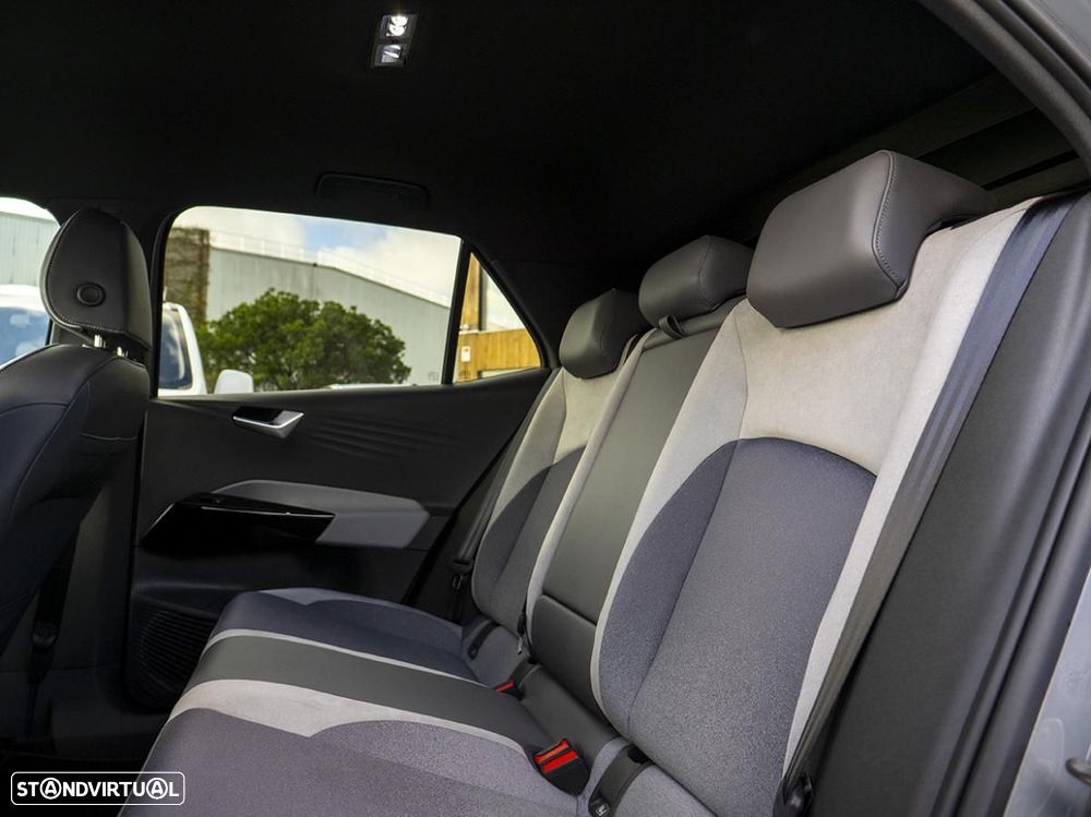 VW ID.3 Pro Performance Business - 26