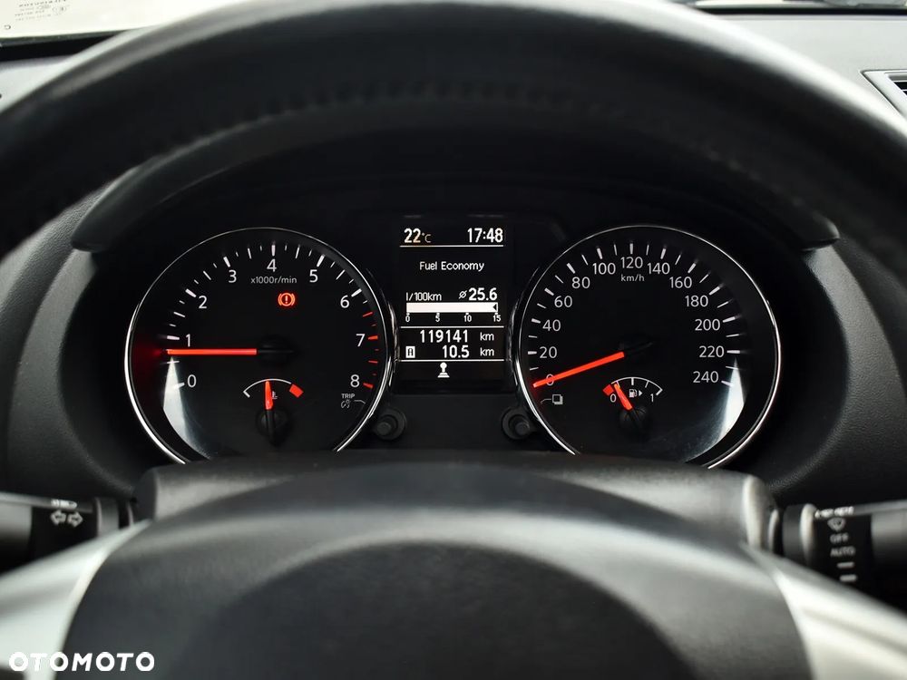 Nissan Qashqai - 15