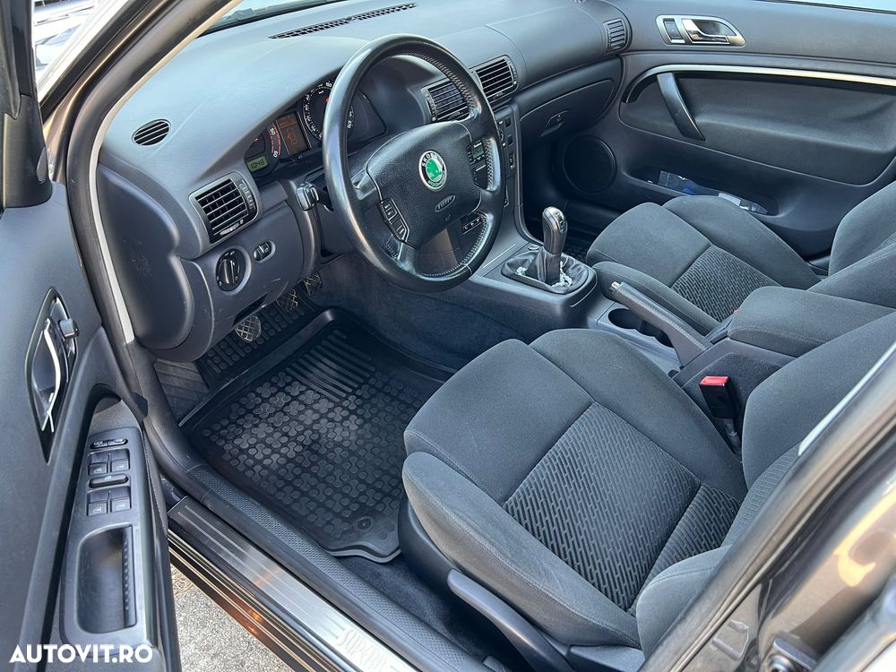 Skoda Superb 1,9 TDI Elegance - 13