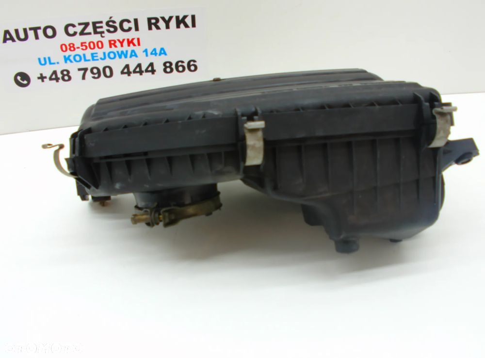 Honda Civic VII 1.4 Obudowa filtra powietrza - 3