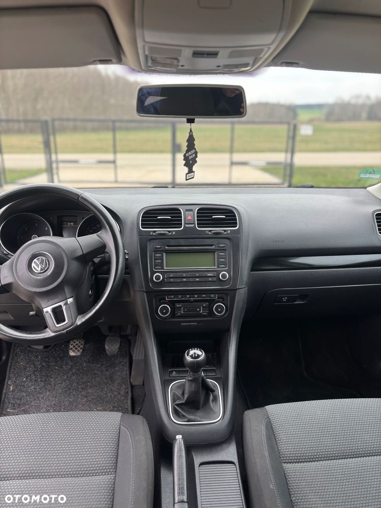 Volkswagen Golf - 12