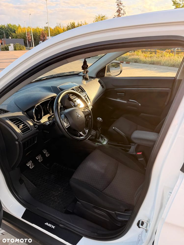 Mitsubishi ASX 1.6 Intense Plus Navi - 16