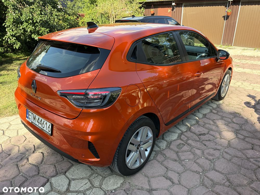 Renault Clio - 9